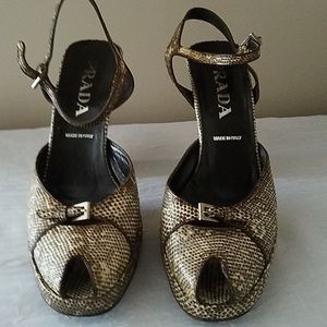 PRADA NATURAL SNAKESKIN PEEP-TOE